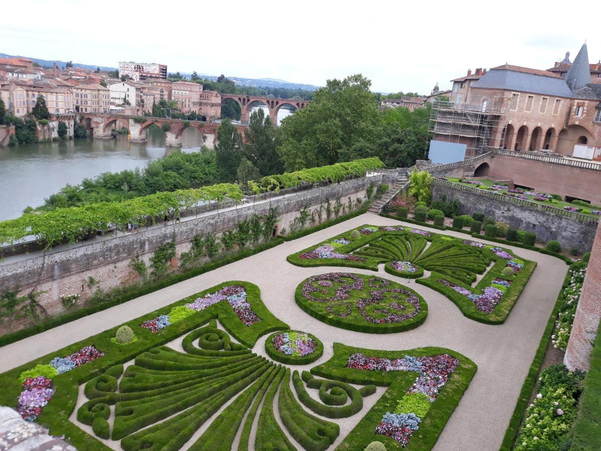 Le Mas de Doat, Gîte de Charme 4 étoiles dans le Triangle d Or proche Gaillac et Albi Senouillac Extérieur photo